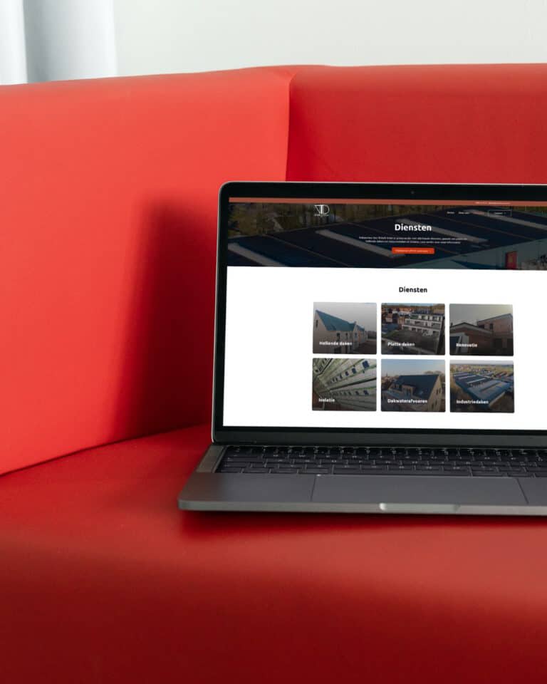 Website overzicht van dakwerken en bouwdiensten.